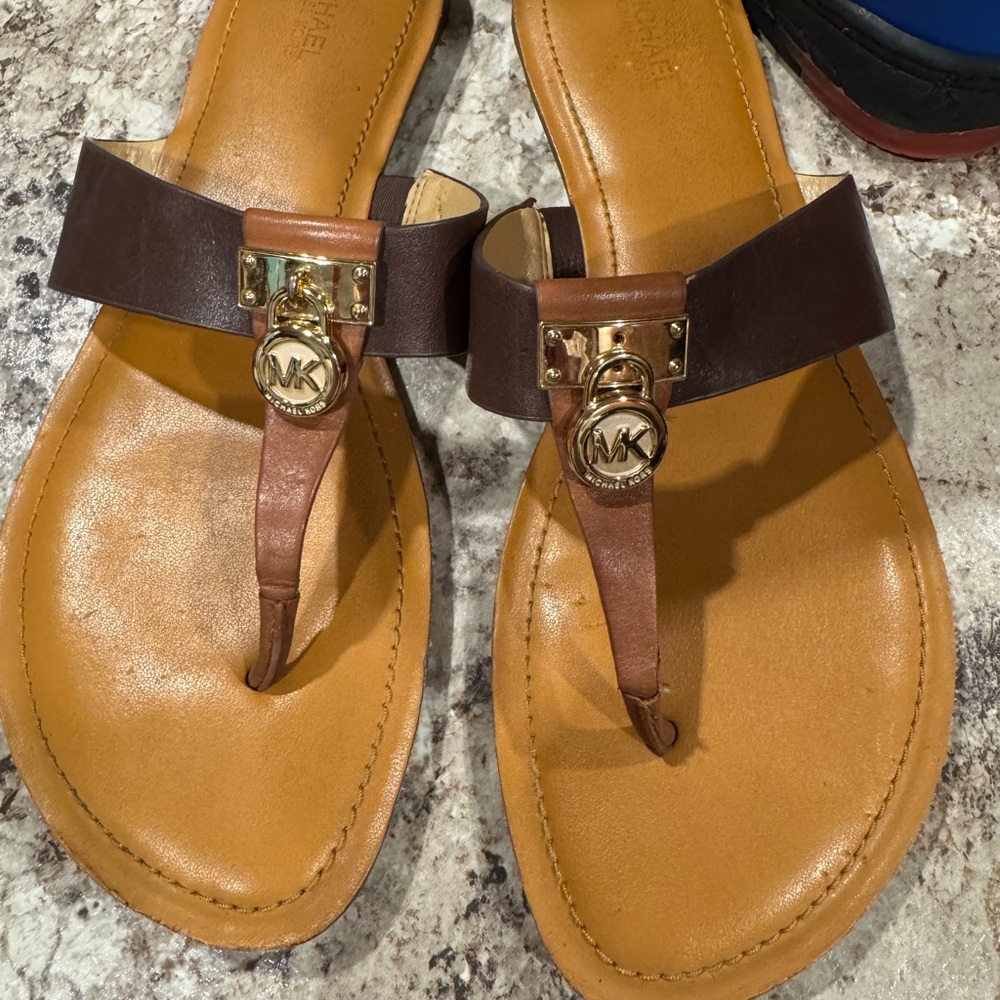 Michael Kors Leather Flip Flops with Gold Accent